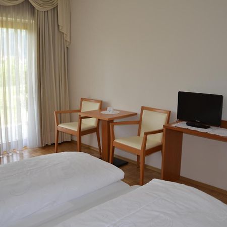 Hotel Greifenstein Terlano Værelse billede