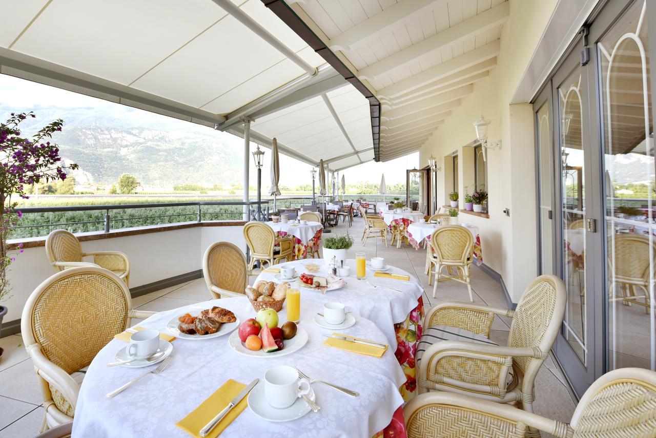 Hotel Greifenstein Terlano Eksteriør billede